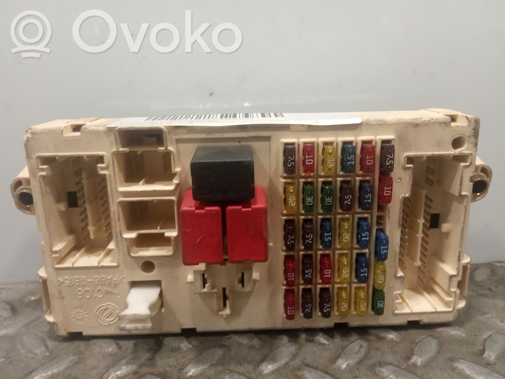 Alfa Romeo 147 Unidad de control del BSM 