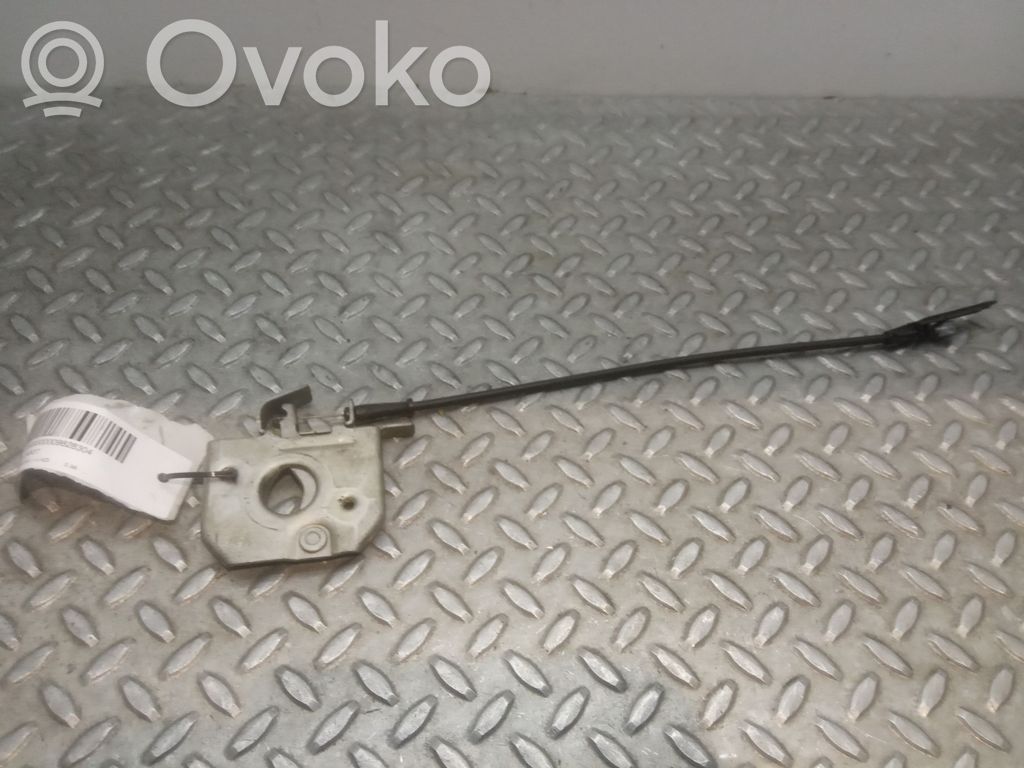 Kiinnityskoukku/-silmukka