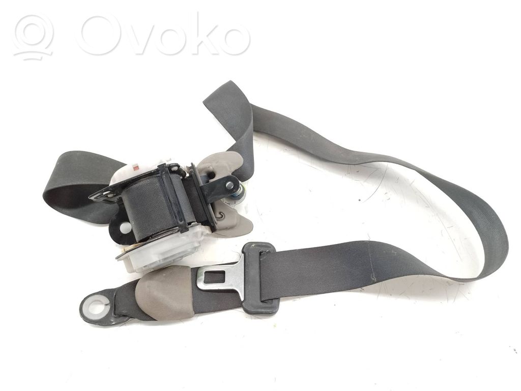 Mitsubishi Grandis Cinturón trasero 