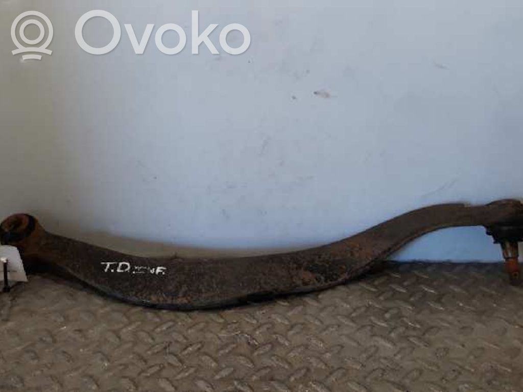 Brazo de suspensión trasero