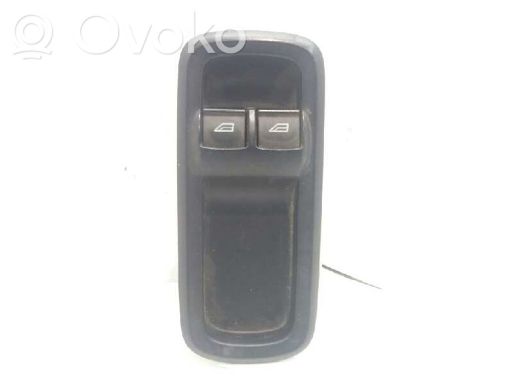 Comutator comandă geamuri electrice   1547736,8A6T14A1322AC,10008940