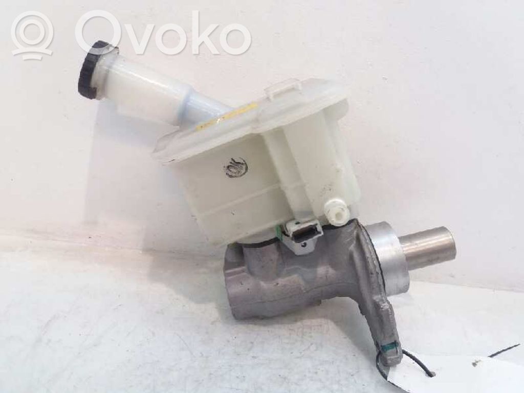 Nissan Note (E11) Brake booster 