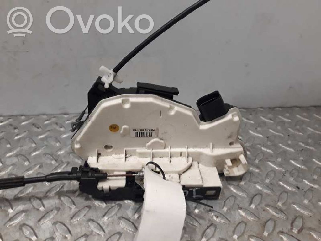 Serrure   8K9885681,5N1837015A