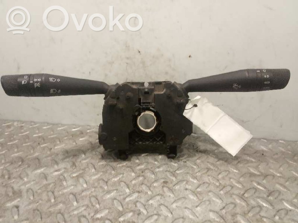 Fiat Doblo Interruptor de control multifunción 