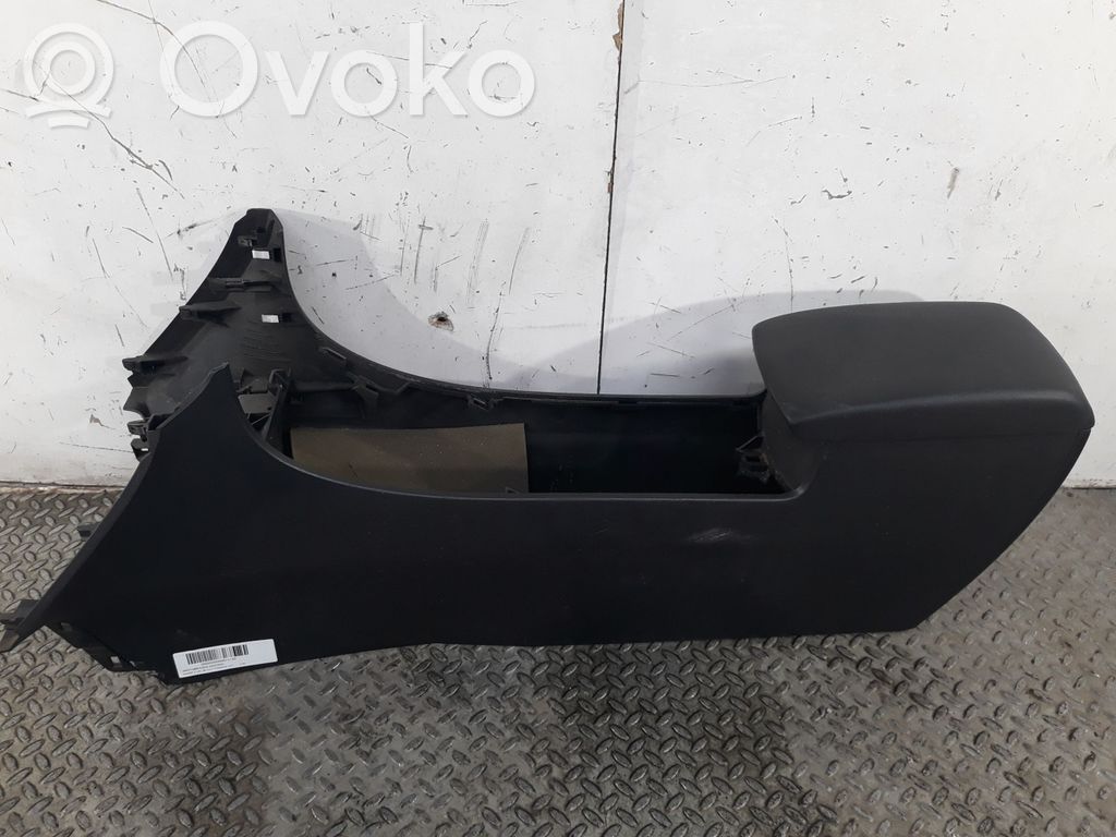 Mazda 3 II Accoudoir 