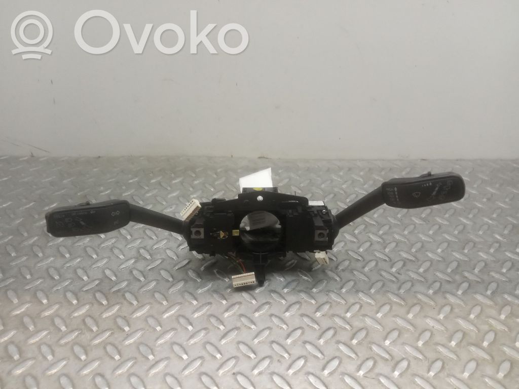 Interruptor de control multifunción   5Q0953507AC,5Q0953513R