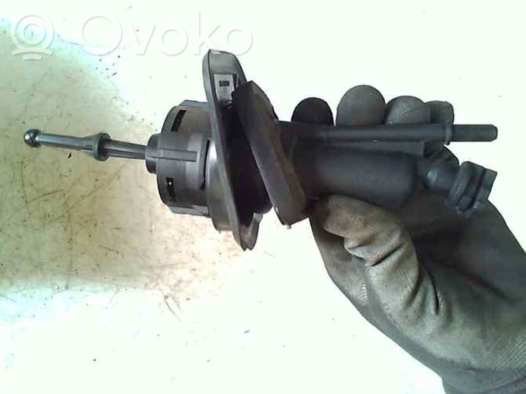 Pedal de embrague