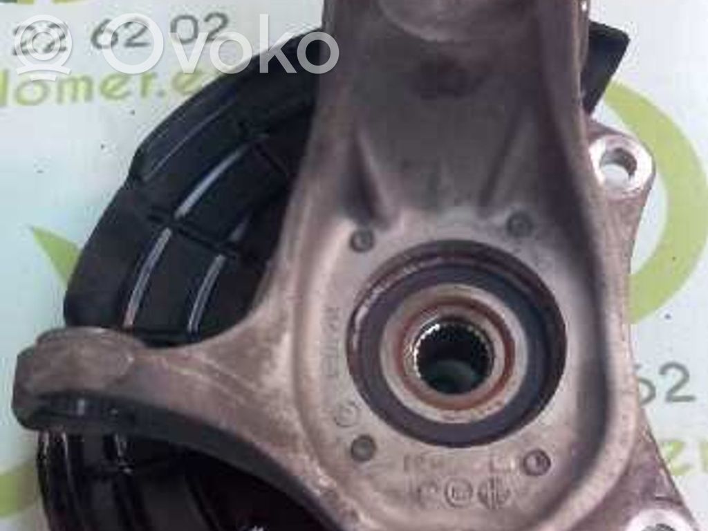 Alfa Romeo Giulietta Fuso a snodo con mozzo ruota anteriore 