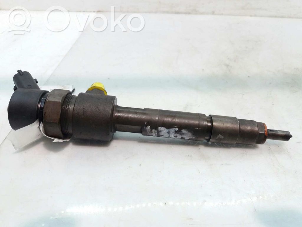 Injector combustibil   0445110119