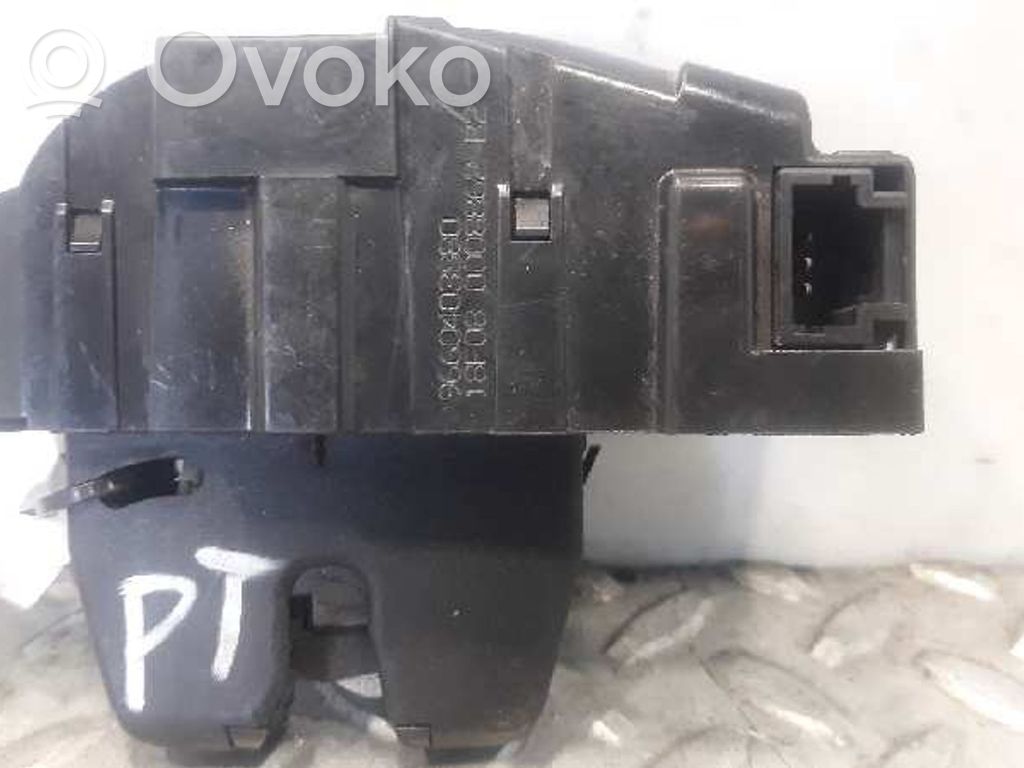 Peugeot 308 Tailgate lock latch 