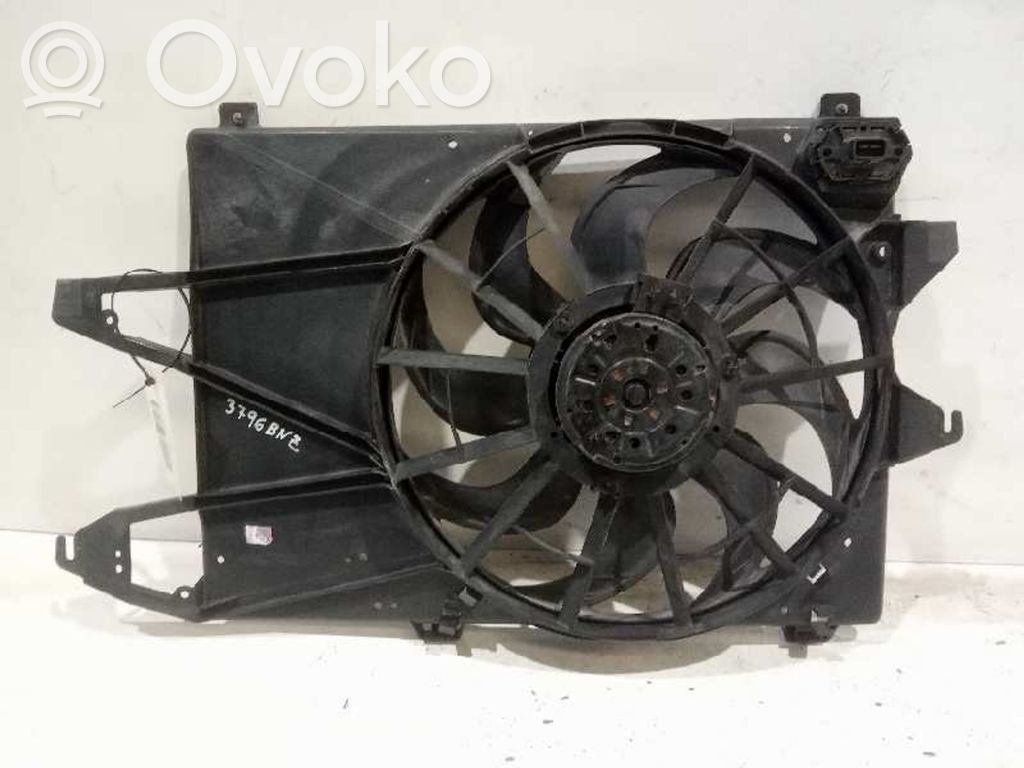 Ford Mondeo Mk III Elektryczny wentylator chłodnicy 