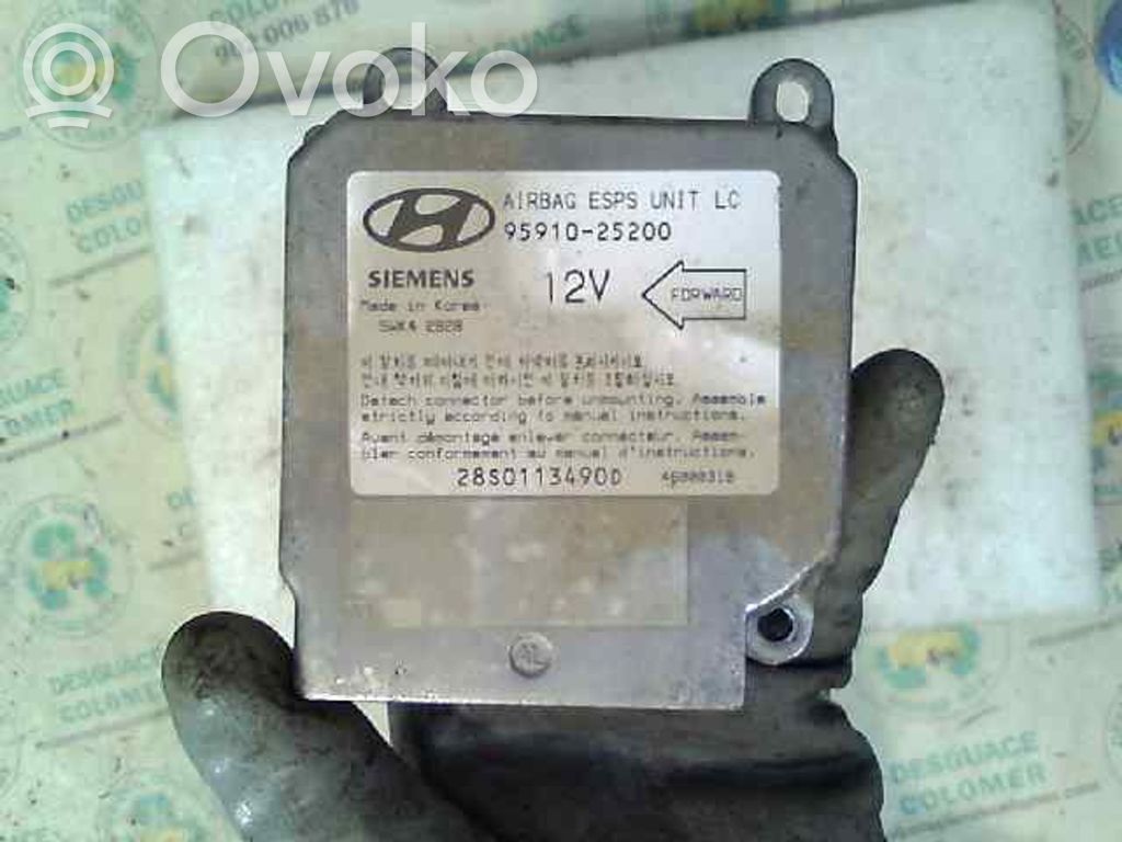 Hyundai Accent Unidad de control/módulo del Airbag 