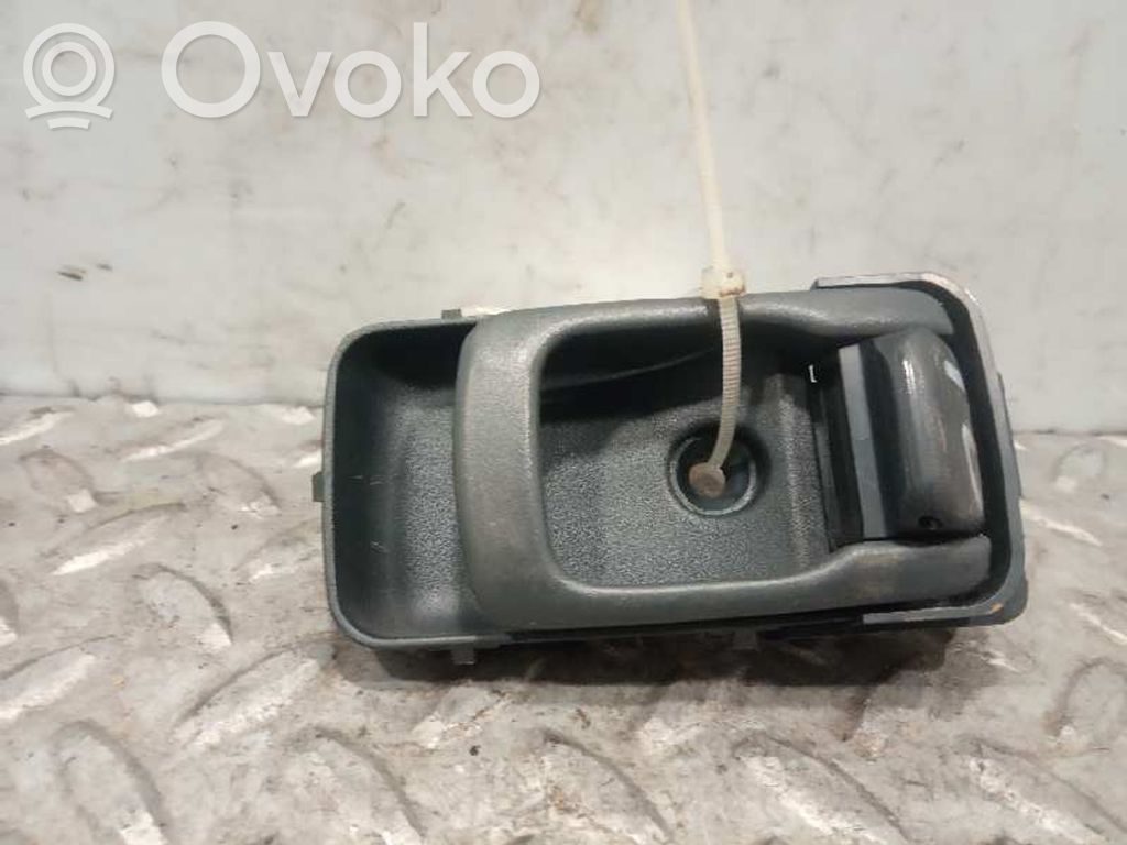 Manecilla interna puerta trasera