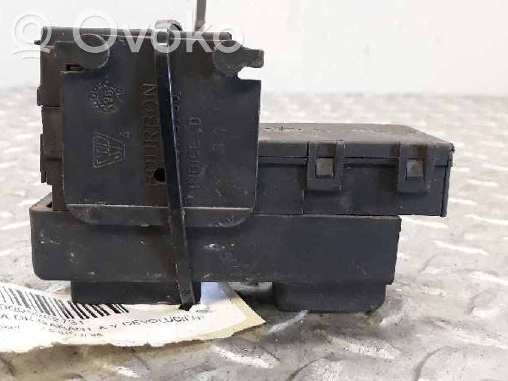 Citroen ZX Módulo de fusible 