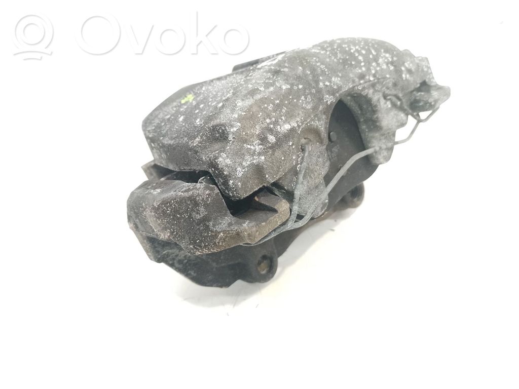 Caliper de freno delantero