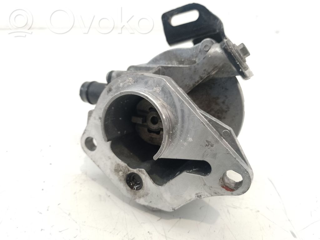 Nissan NV200 Alipainepumppu