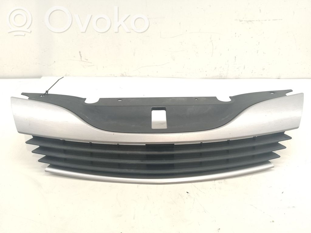 Etusäleikkö   8200012581,8200012581,8200012581