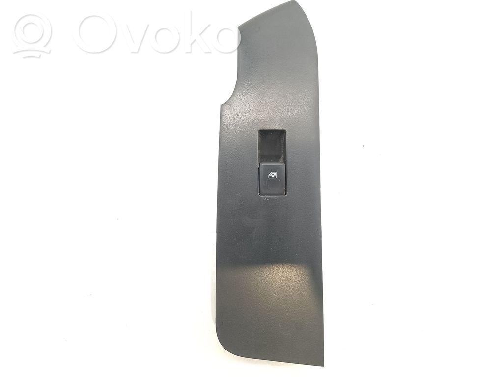Chevrolet Captiva Electric window control switch 