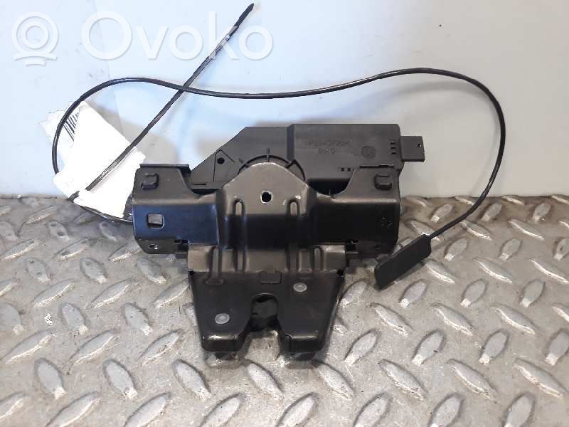 BMW 1 E81 E87 Tailgate lock latch 