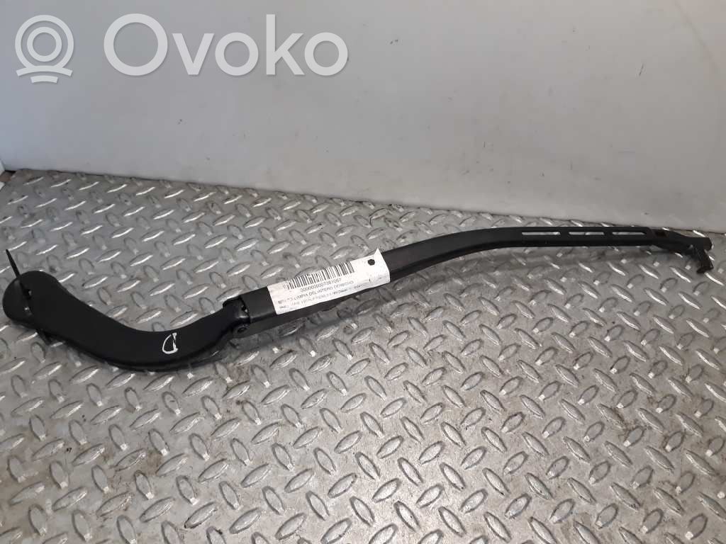 BMW 3 E46 Front wiper blade arm 