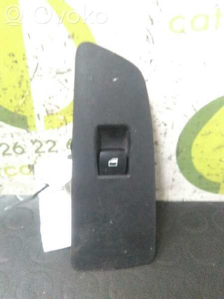 BMW 1 E81 E87 Electric window control switch 