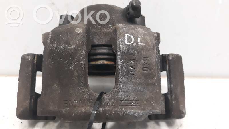 Caliper de freno delantero