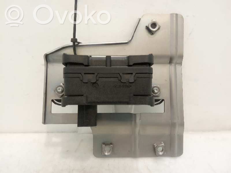 Moottorin ohjainlaite/moduuli   676276904,676276904,10170103253