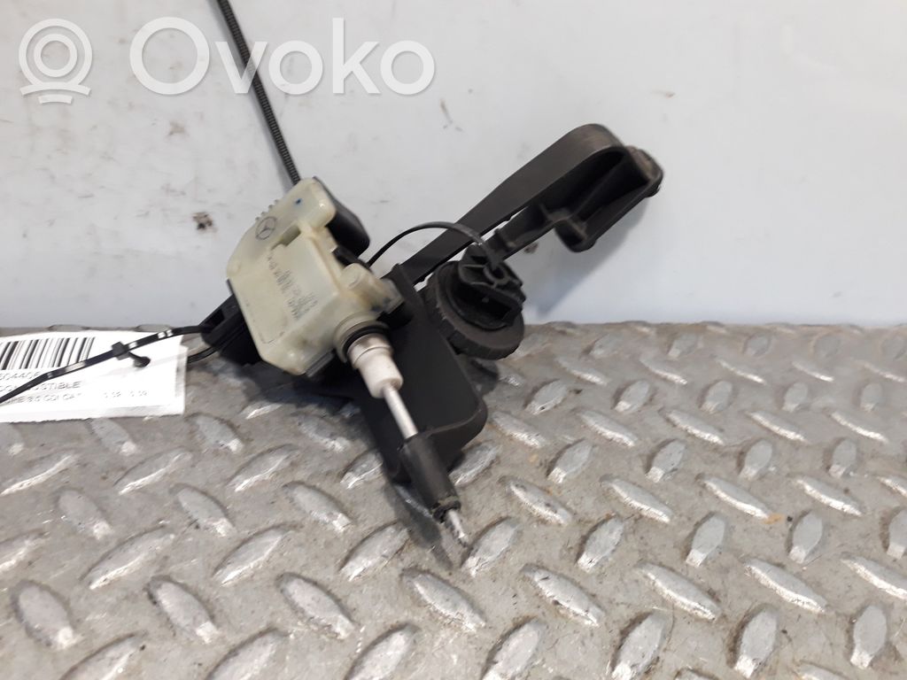Mercedes-Benz CLK A209 C209 Tappo del serbatoio del carburante