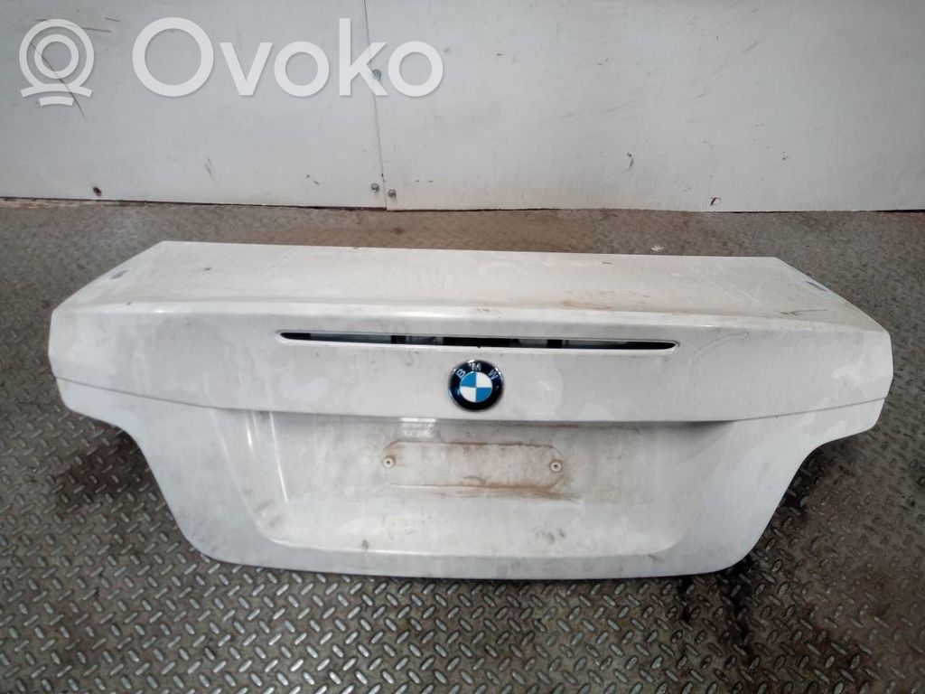 Tailgate/trunk/boot lid