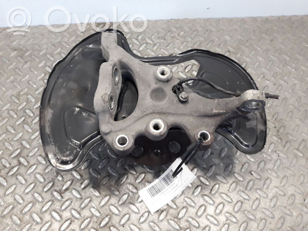 Mercedes-Benz C W204 Fuso a snodo con mozzo ruota anteriore