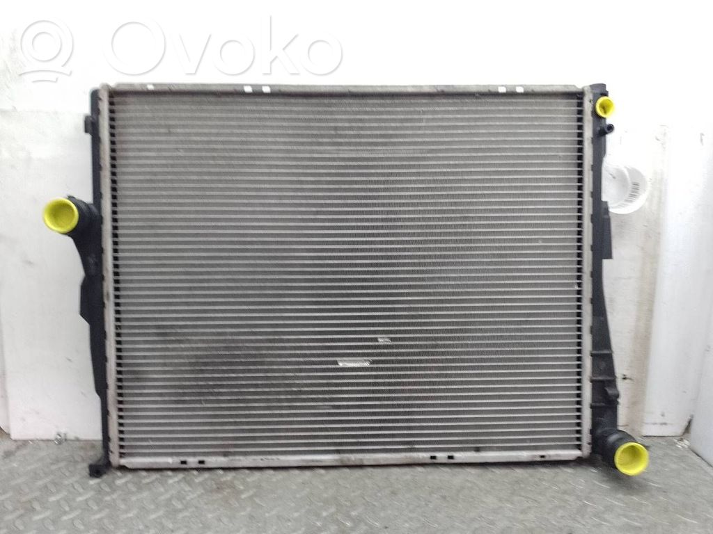 Coolant radiator   11074810