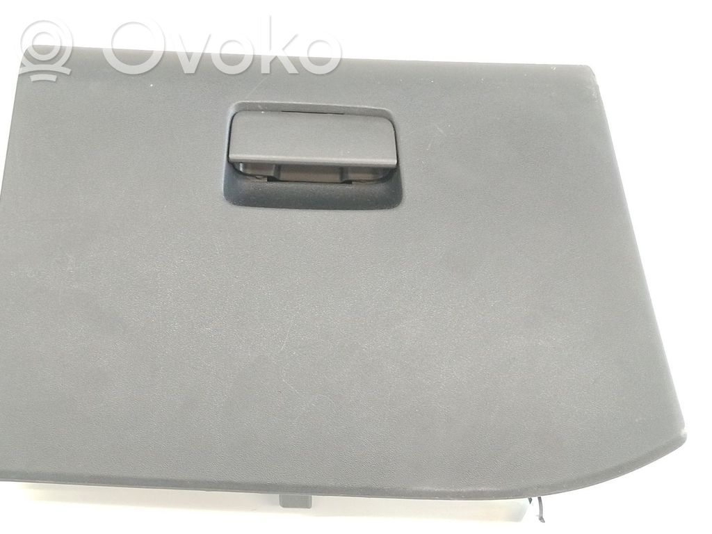 Citroen C-Elysée Daiktadėžė 