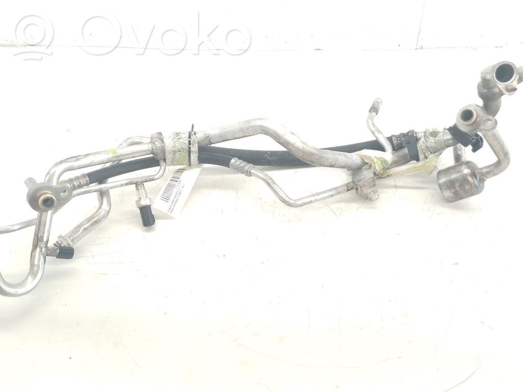 Ford Mondeo MK IV Ilmastointilaitteen putki (A/C) 