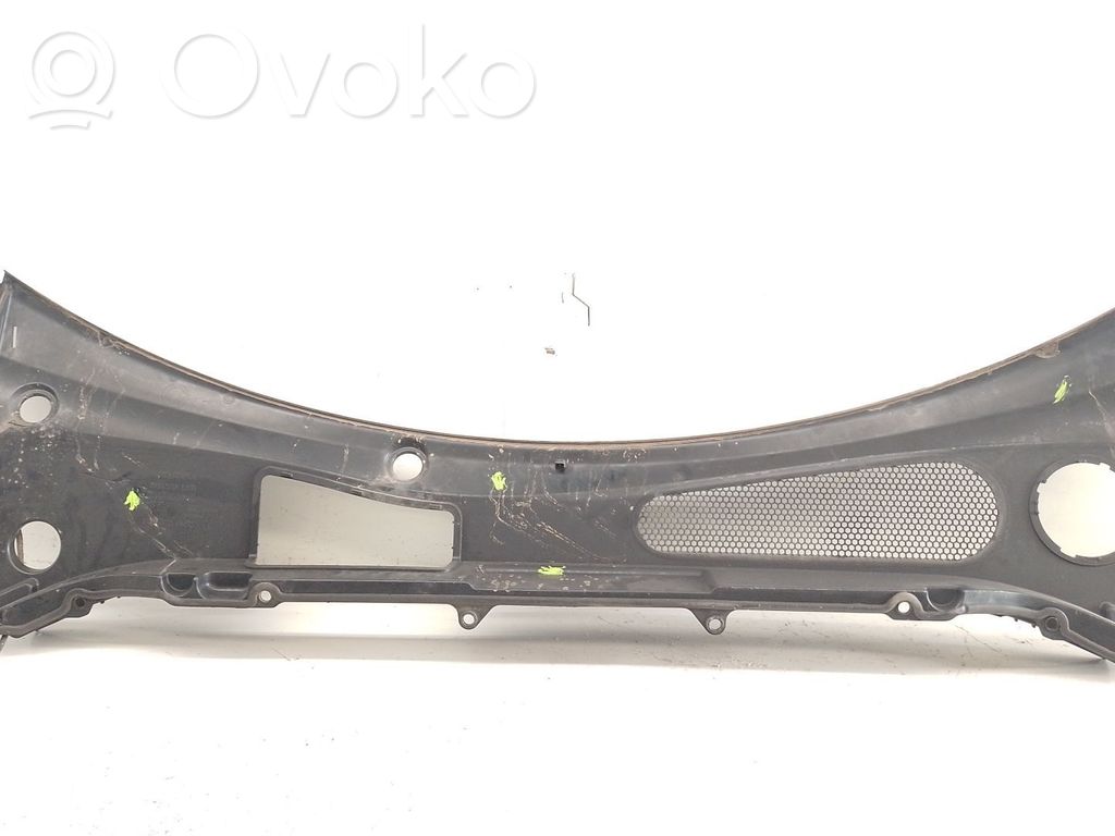 Windshield trim   31442120,31442120,31442120