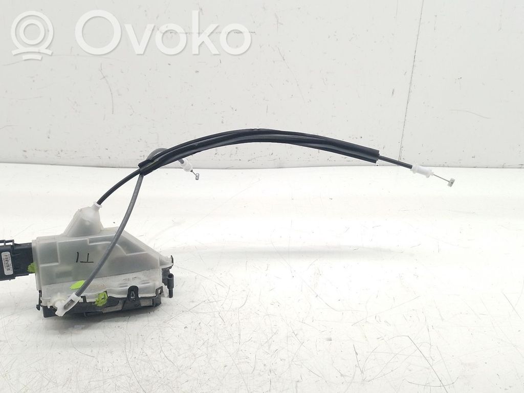 Citroen C3 Zamek drzwi tylnych 