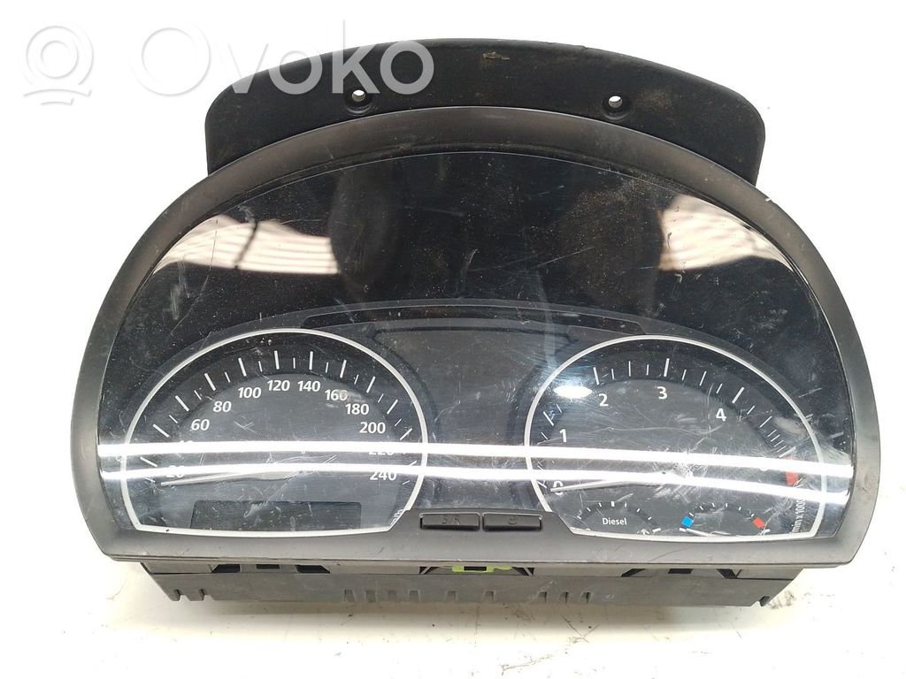 BMW X3 E83 Nopeusmittari (mittaristo) 
