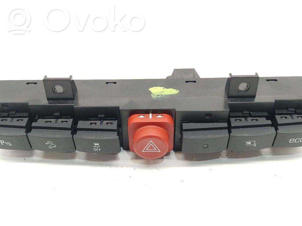 Opel Antara Hazard light switch 