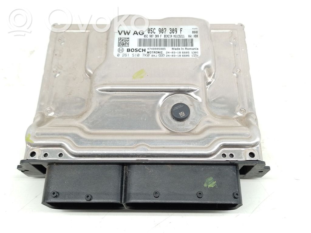 Skoda Fabia Mk4 (6VA) Door central lock control unit/module 