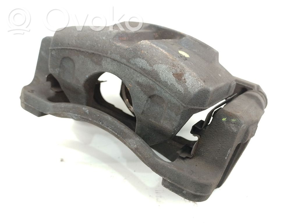 Etujarrusatula   K0113361X,K0113361X,K0113361X