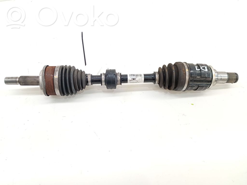 Toyota Auris E180 Etuvetoakseli 