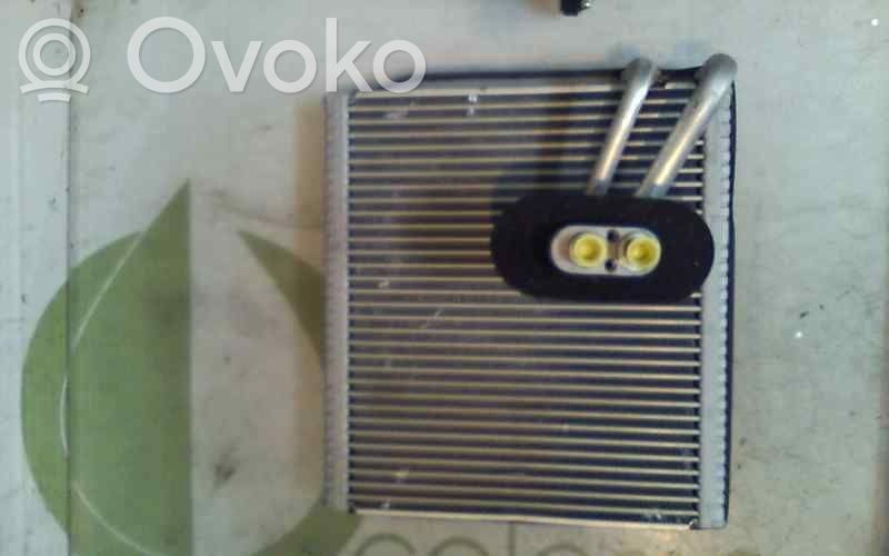 KIA Ceed Radiator răcire A/C (condensor) 