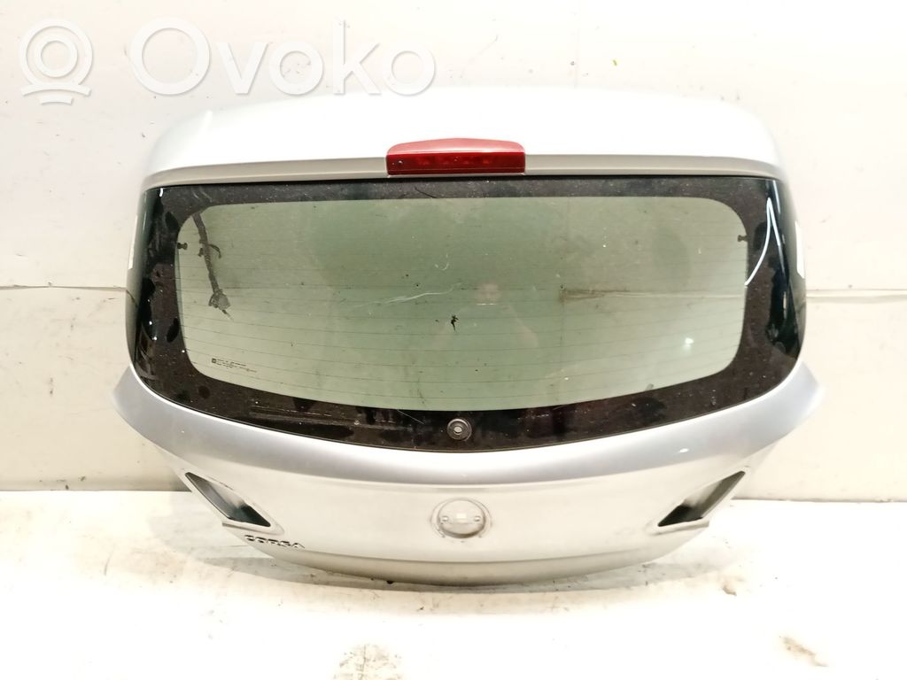 Opel Corsa E Tylna klapa bagażnika 