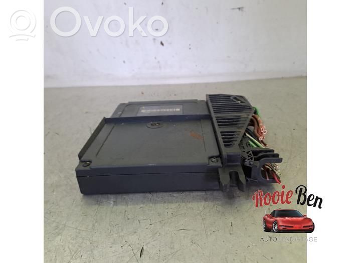 Chrysler Crossfire Central body control module 