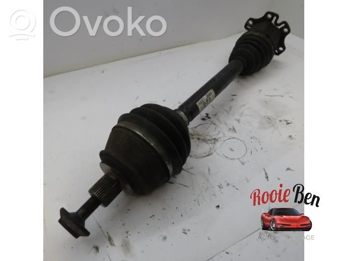 Front driveshaft   4E0407272P