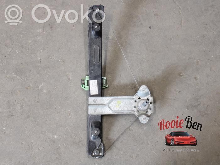 BMW 1 E81 E87 Mecanismo para subir la puerta trasera sin motor 