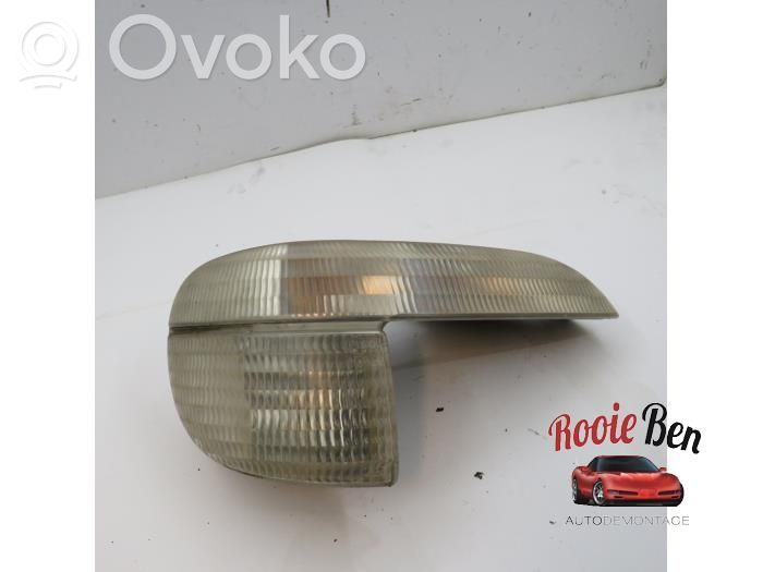 Ford Explorer Front indicator light 
