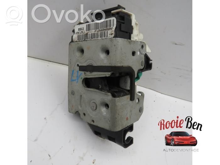 Dodge Caliber Front door lock 