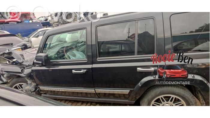 Jeep Commander Durvis 
