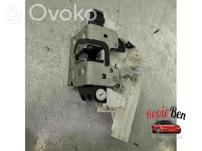 Dodge RAM 1500 DS Takaoven lukko 