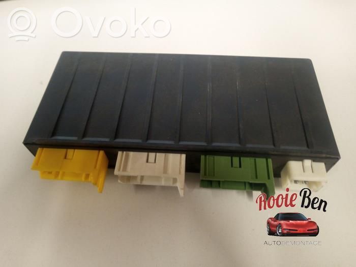 BMW 5 E34 Unidad de control/módulo de carrocería central 